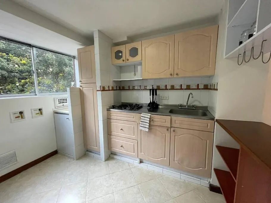 Apartamento En Laureles 메딜린 아파트